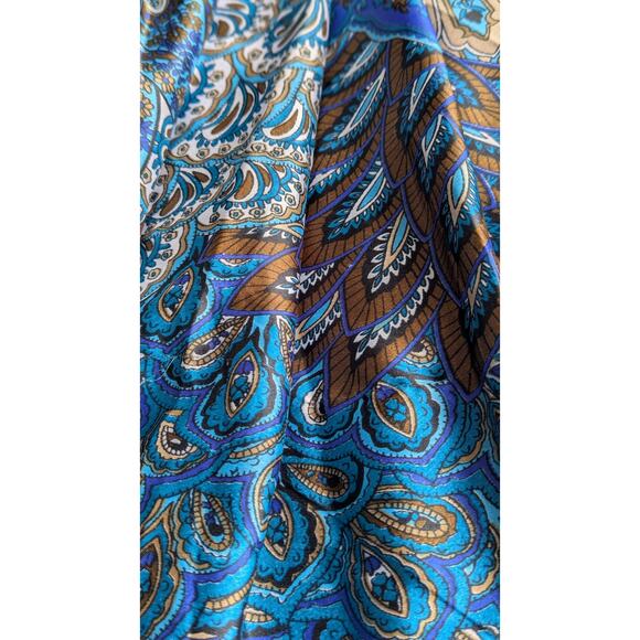 💜Blue Peacock Balloon Hem Dress - Picture 3 of 7